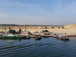 09.28 AM | Suez Canal