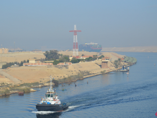 09.16 AM | Suez Canal