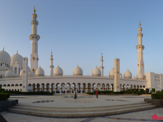 05.05 PM | Sheikh Zayed Grand Mosque