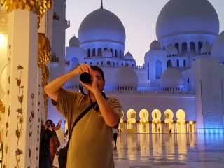 05.46 PM | Sheikh Zayed Grand Mosque