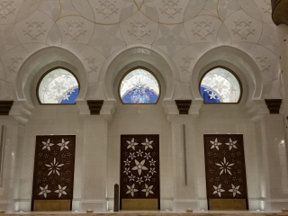 05.55 PM | Sheikh Zayed Grand Mosque