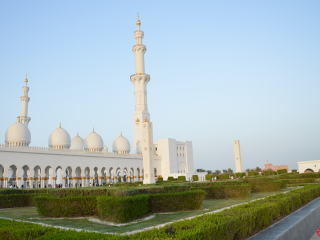 05.05 PM | Sheikh Zayed Grand Mosque