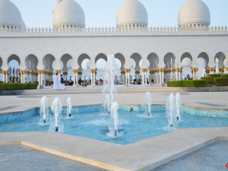 05.07 PM | Sheikh Zayed Grand Mosque