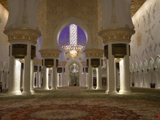 05.55 PM | Sheikh Zayed Grand Mosque