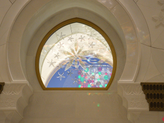 05.57 PM | Sheikh Zayed Grand Mosque