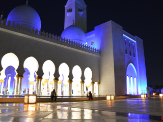 06.10 PM | Sheikh Zayed Grand Mosque